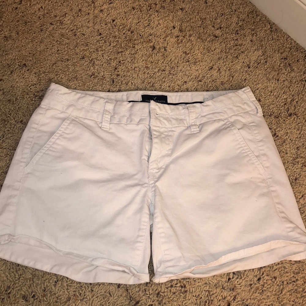 American eagle white shorts
